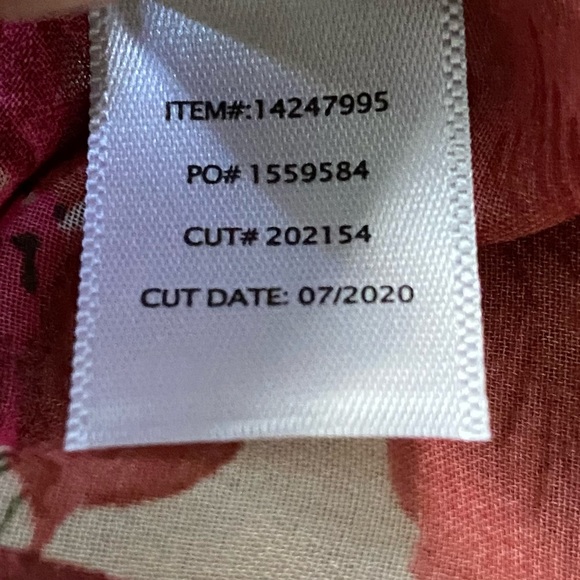 NWOT Torrid Shiffon Smocked Mock Neck Floral Pink Sheer Blouse  Size 4 - Picture 12 of 13